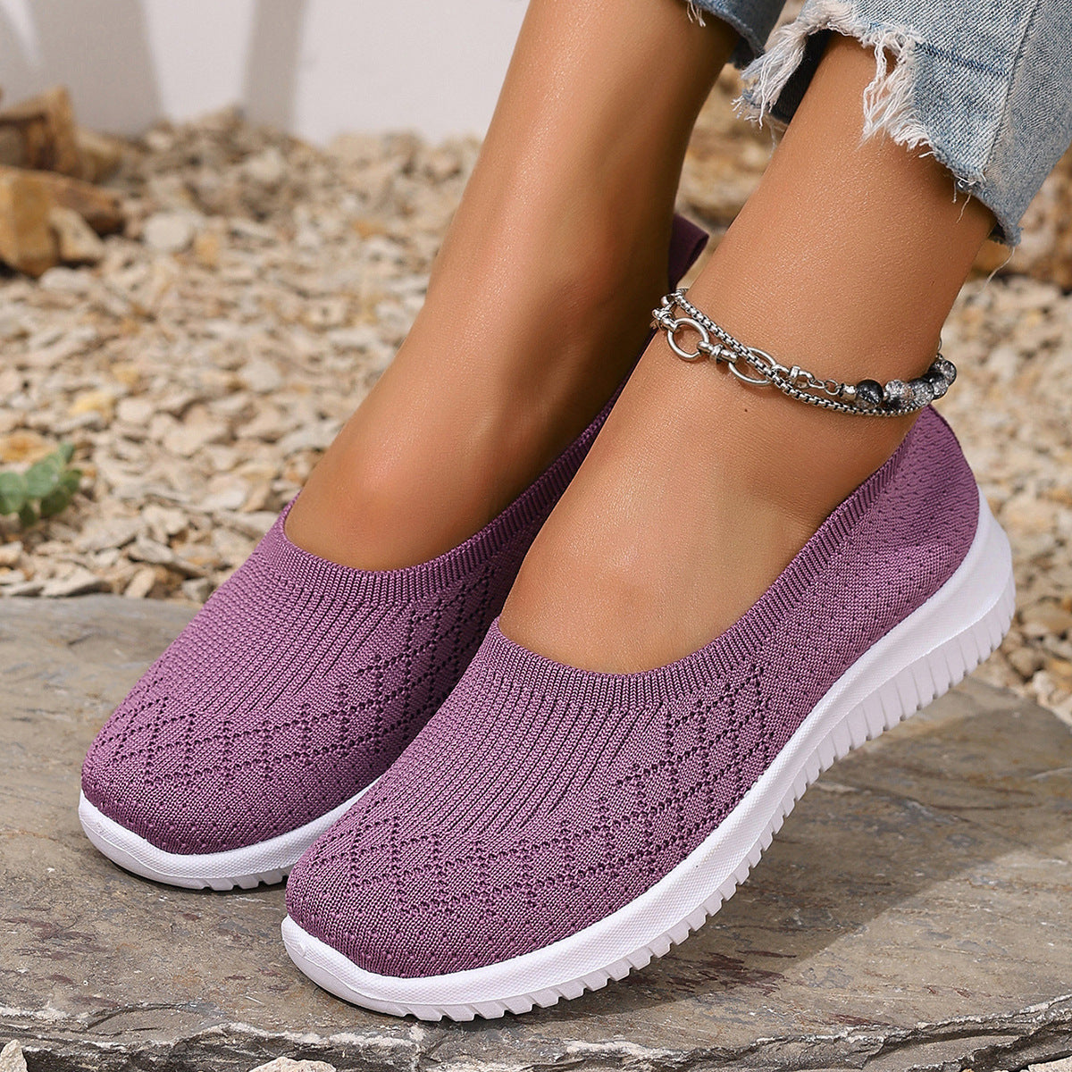 Damskie buty wsuwane z siateczką